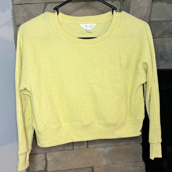 Lightweight pullover sweater - Picture 4 of 5